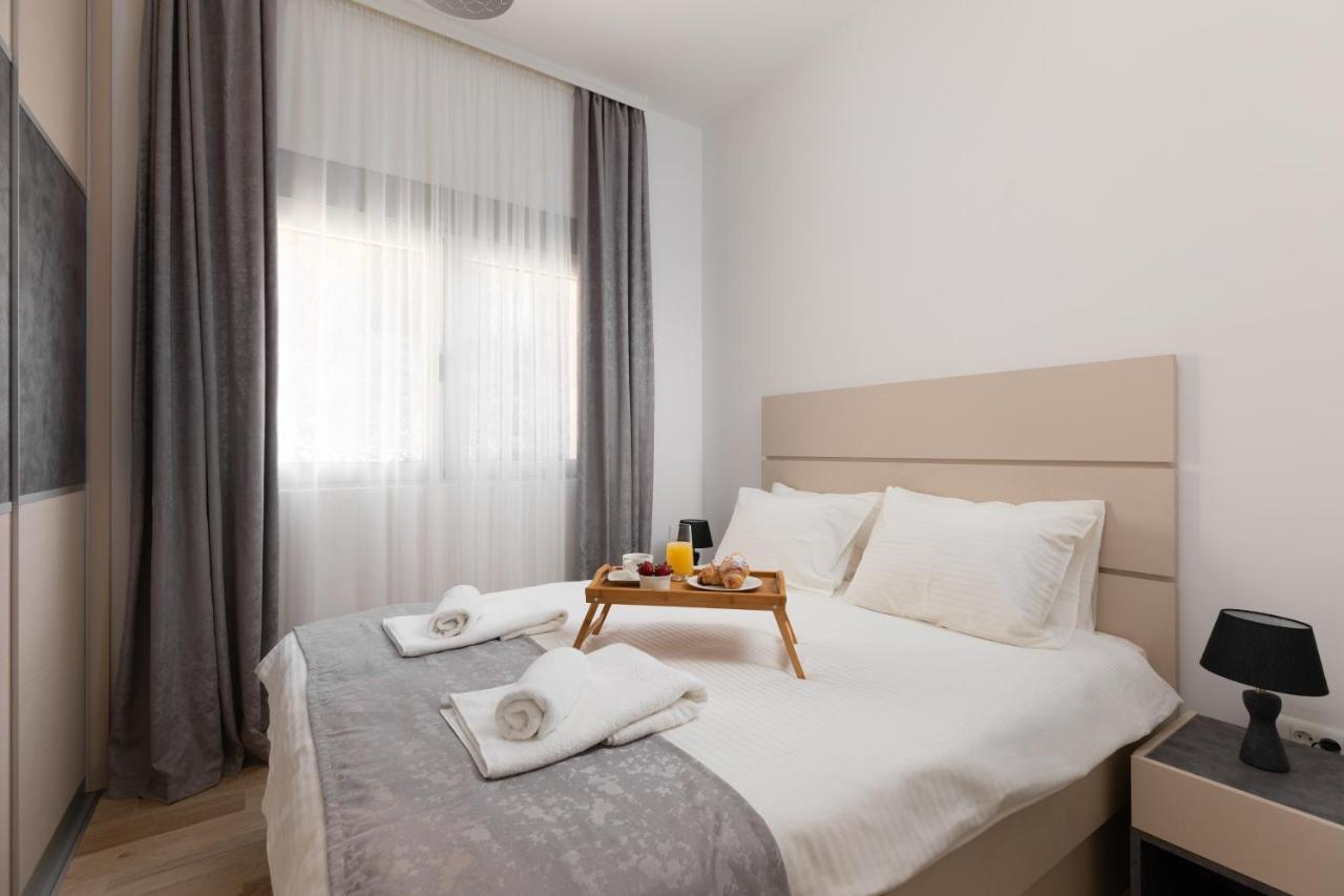 Bonintro Lux Apartment Kotor Exterior photo