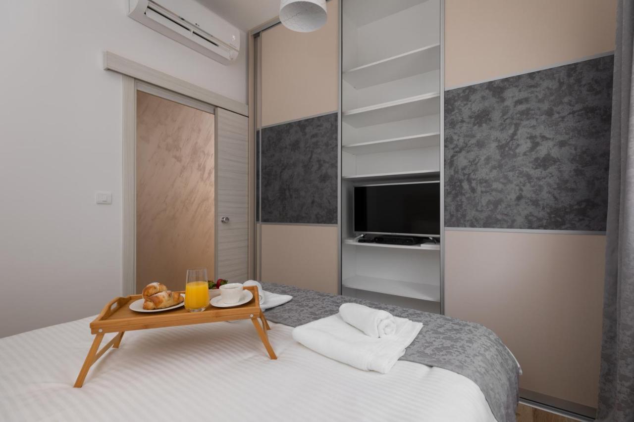 Bonintro Lux Apartment Kotor Exterior photo
